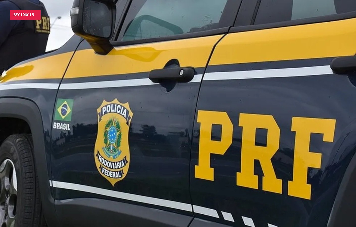Motorista morre após carro sair da pista e cair de ribanceira na BR-040, na Grande BH