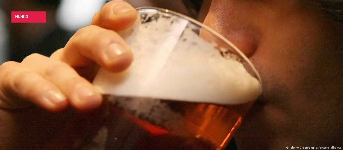 Alemanha avança para proibir consumo 'acompanhado' de álcool a menores de 16