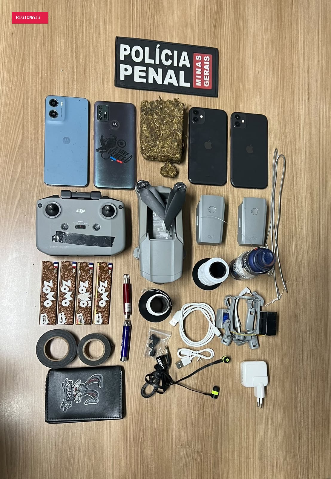 Homens são presos suspeitos de controlar drone que enviaria celulares para prisão na Grande BH