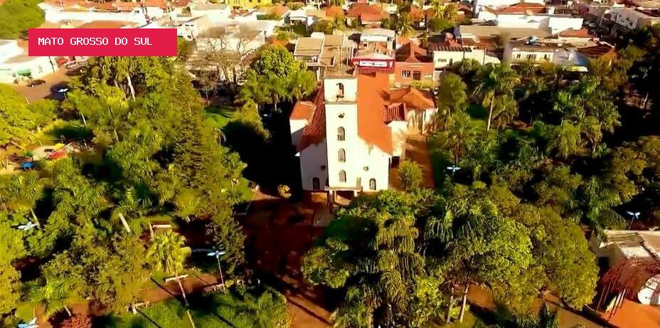 Quiz sobre história de Cassilândia marca festa de 72 anos em praça no Centro