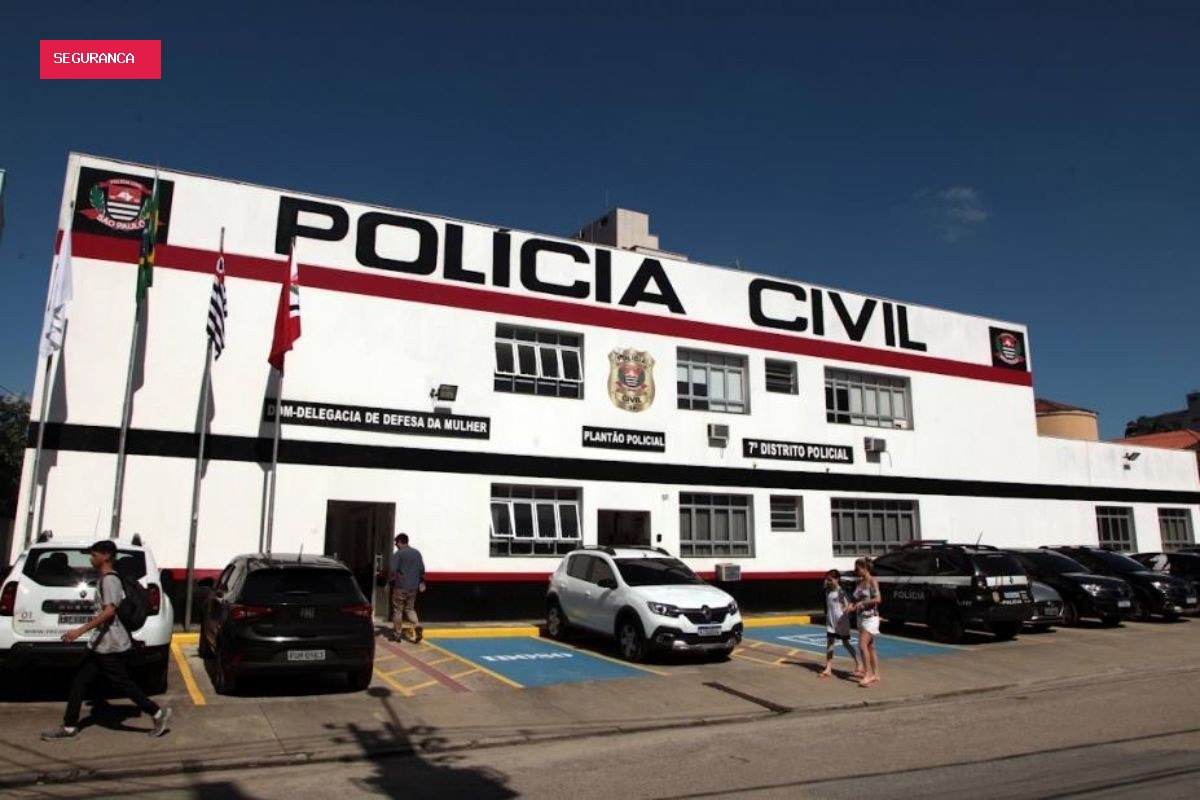 Feto é encontrado ao lado de lixeira no litoral de SP