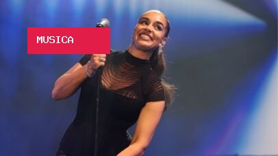 O flerte de Jorja Smith com a música eletrônica virou namoro em ‘What Are The Odds’