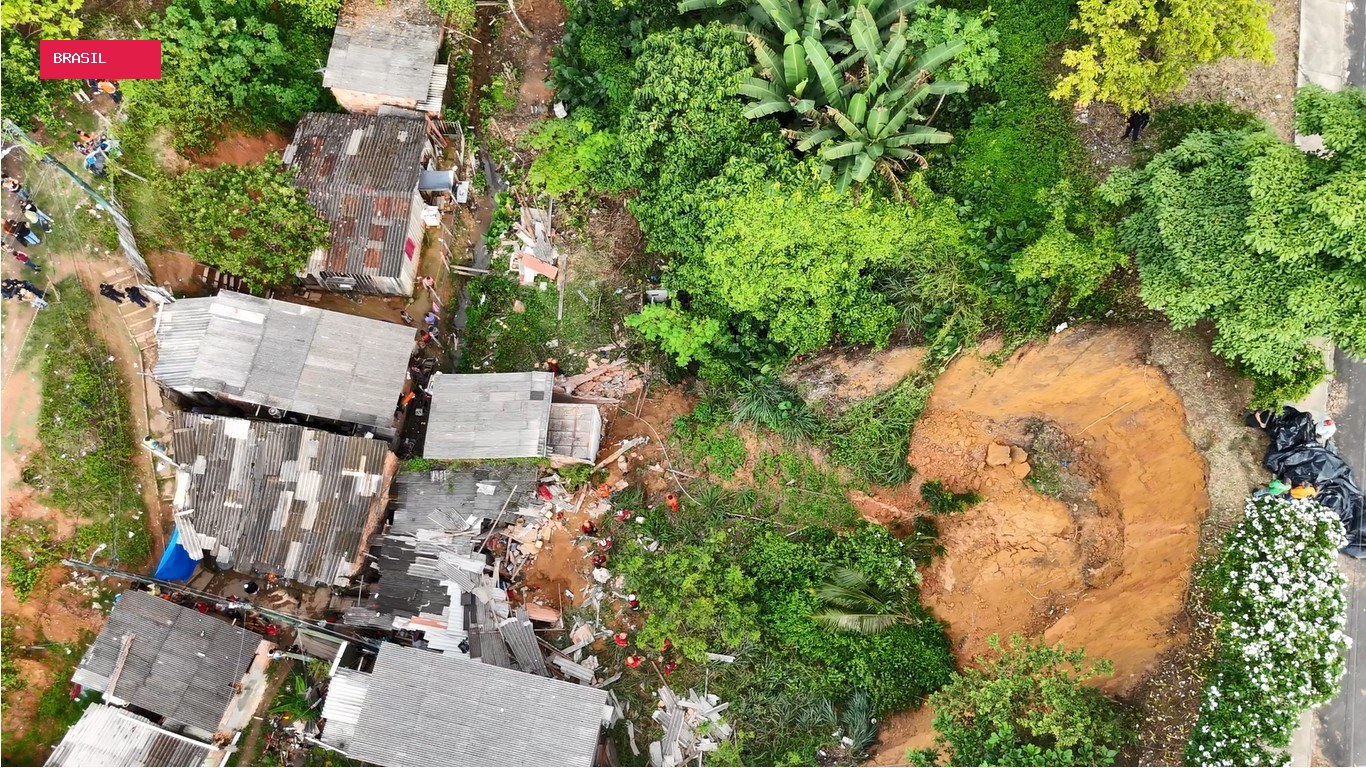 Prefeitura de Manaus decreta situação de emergência por causa de deslizamentos de solo