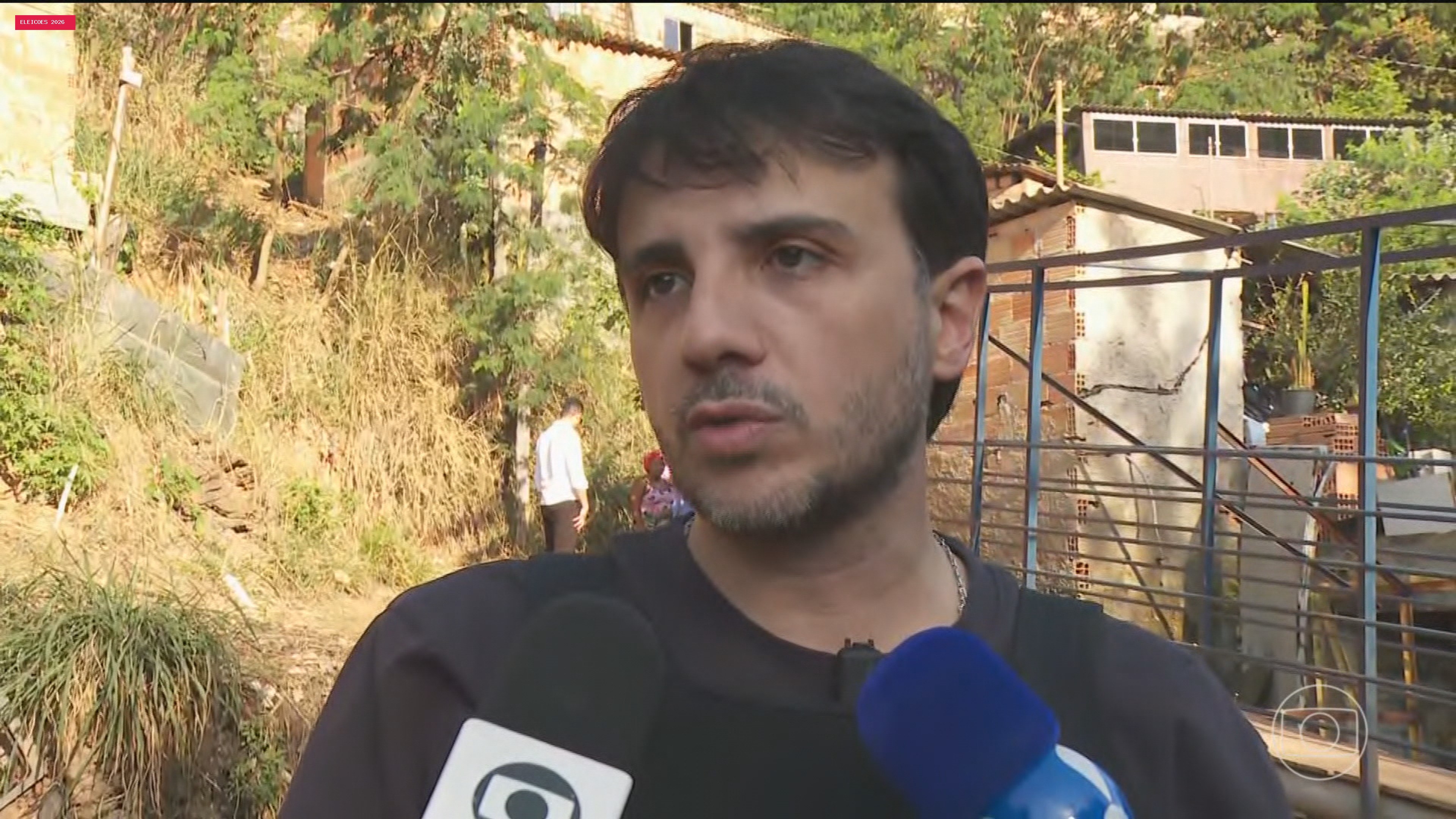 Renan Santos, candidato à Presidência pelo Missão, faz campanha em Minas Gerais