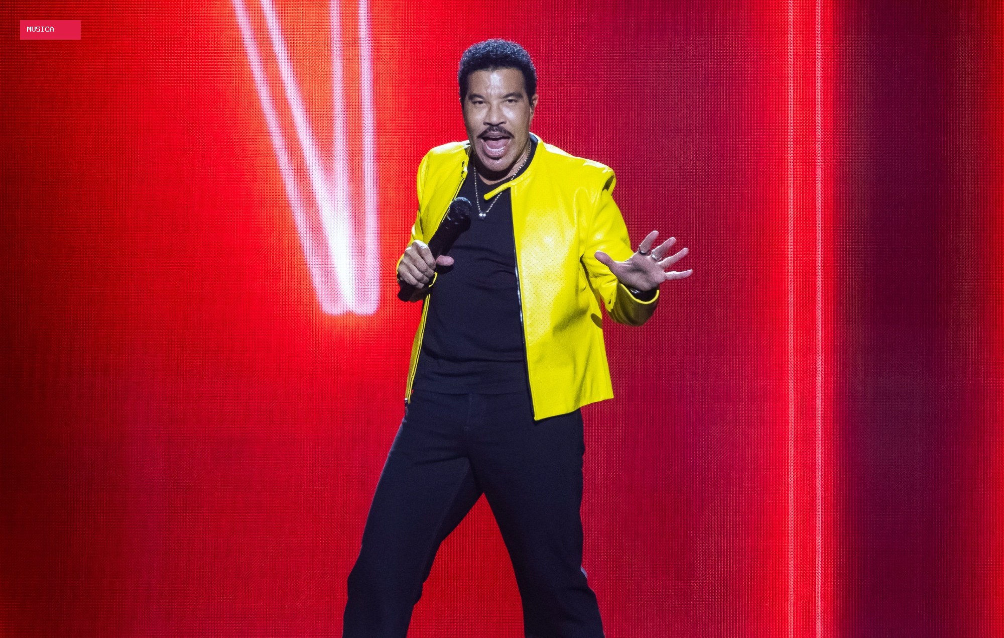 Lionel Richie hits out at Usher and Chris Brown’s joint tour: “We didn’t go to jail”