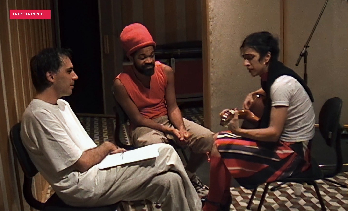 Filme sobre Tribalistas revela a gênese da criação sem refletir sobre o impacto da música do trio no Brasil