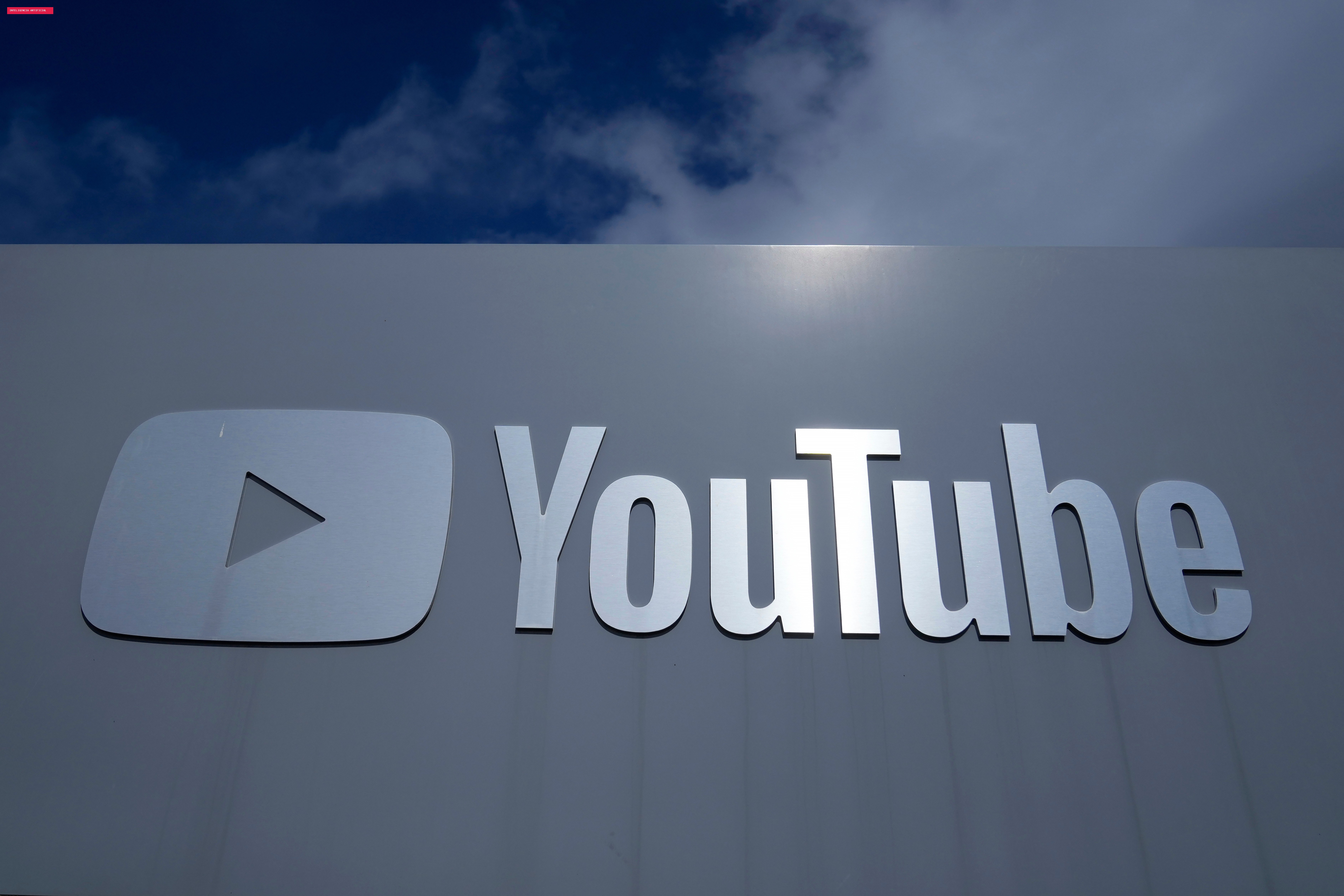 YouTube dobra exigência de horas de exibição para novos criadores começarem a ganhar dinheiro com vídeos na