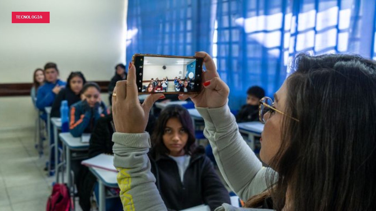 Reconhecimento facial é suspenso em escolas no Paraná