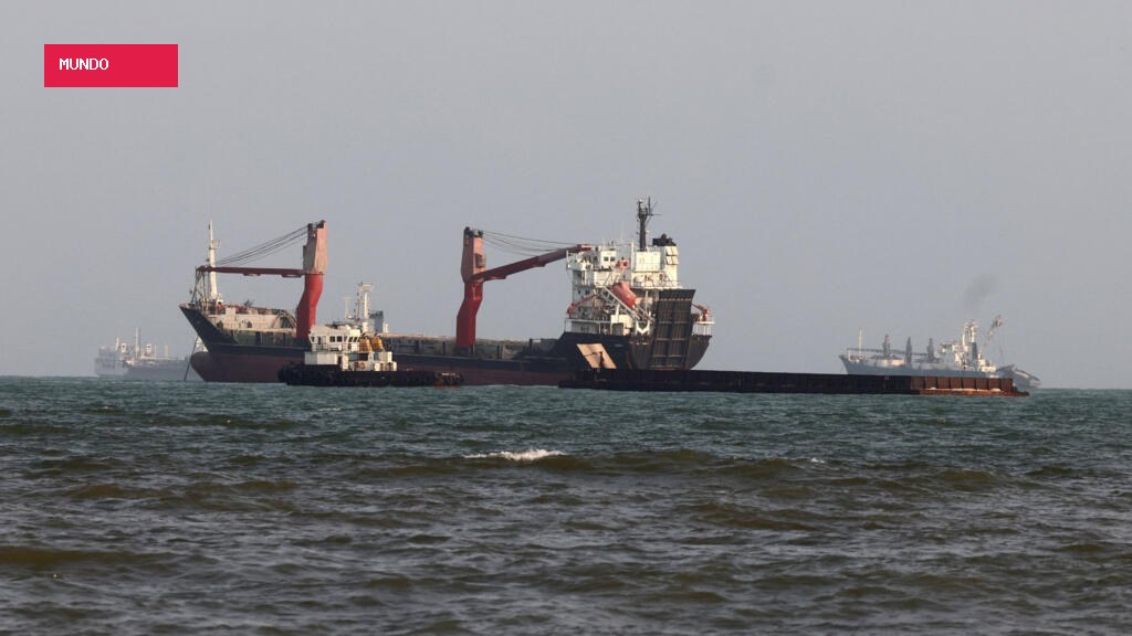 Middle East live: Iran warns of a harsh response to anticipated US sanctions