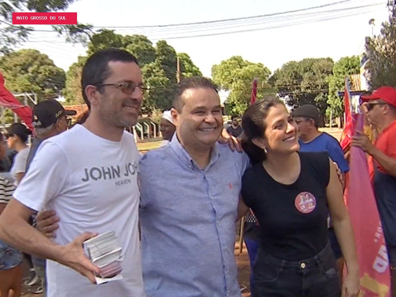 Fábio Trad destaca infraestrutura e demandas dos indígenas em caminhada por Dourados