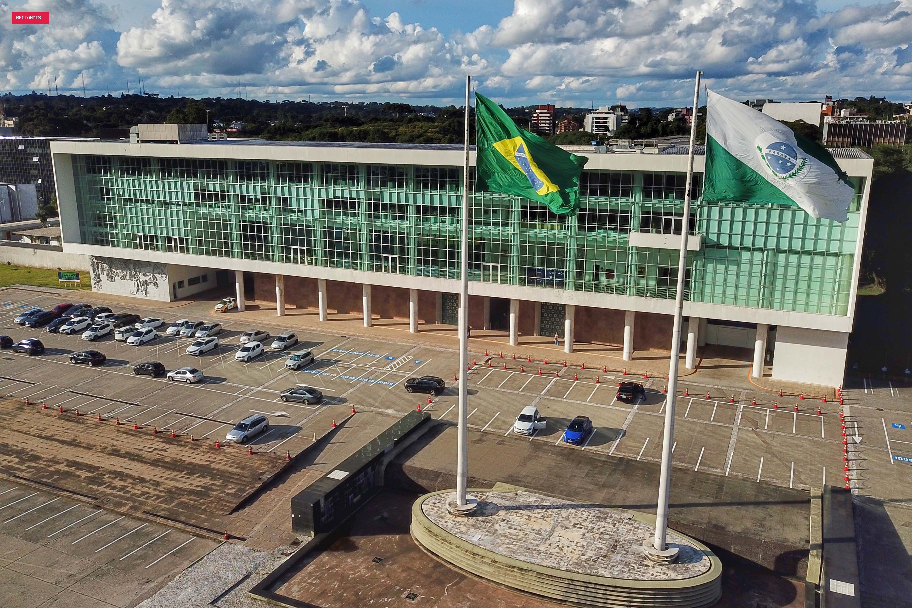 Candidatos a governador do Paraná iniciam campanha eleitoral com presenças em eventos