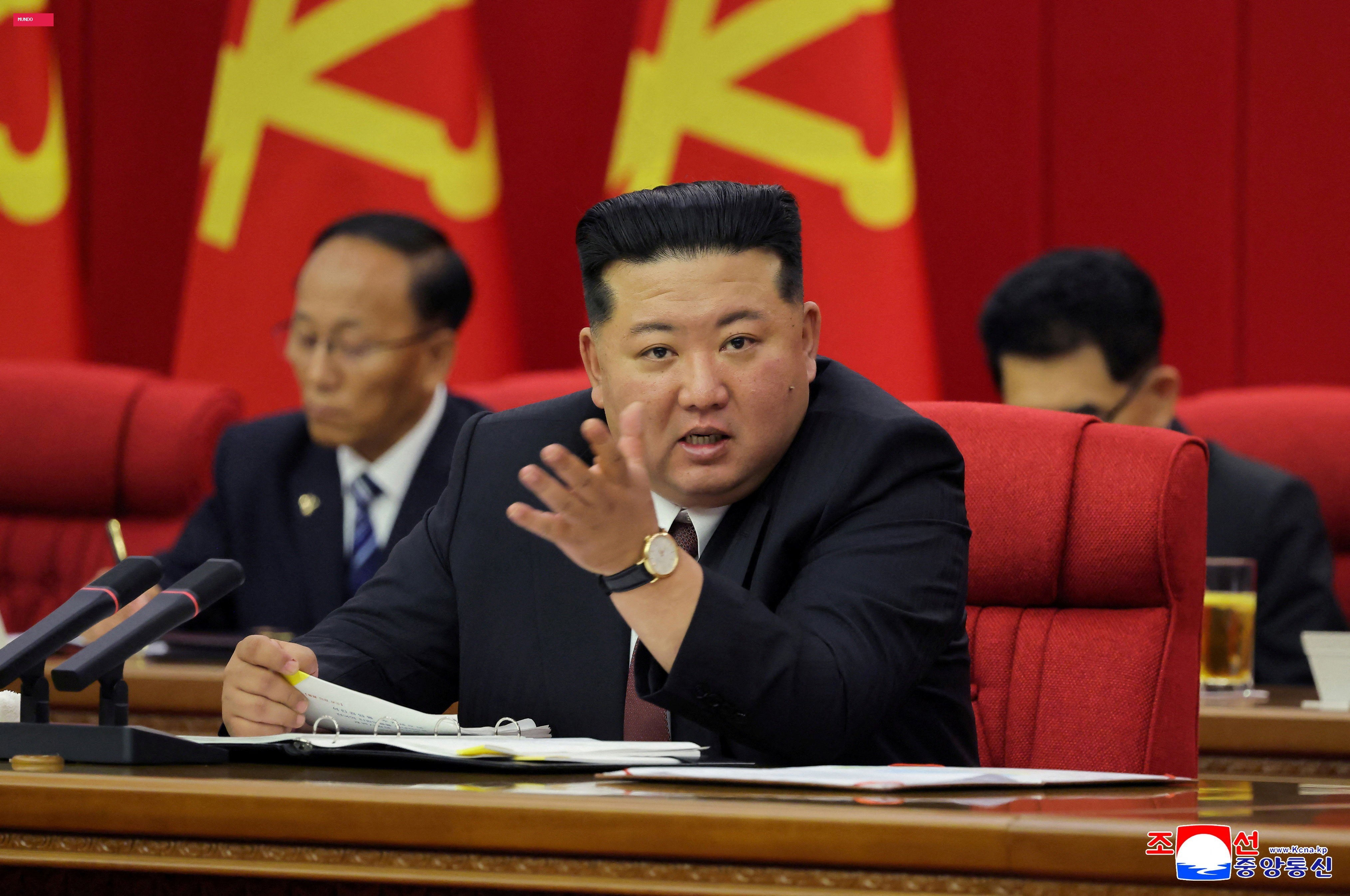 Coreia do Norte diz que buscará poder militar 'impossível de sobreviver' caso Coreia do Sul construa