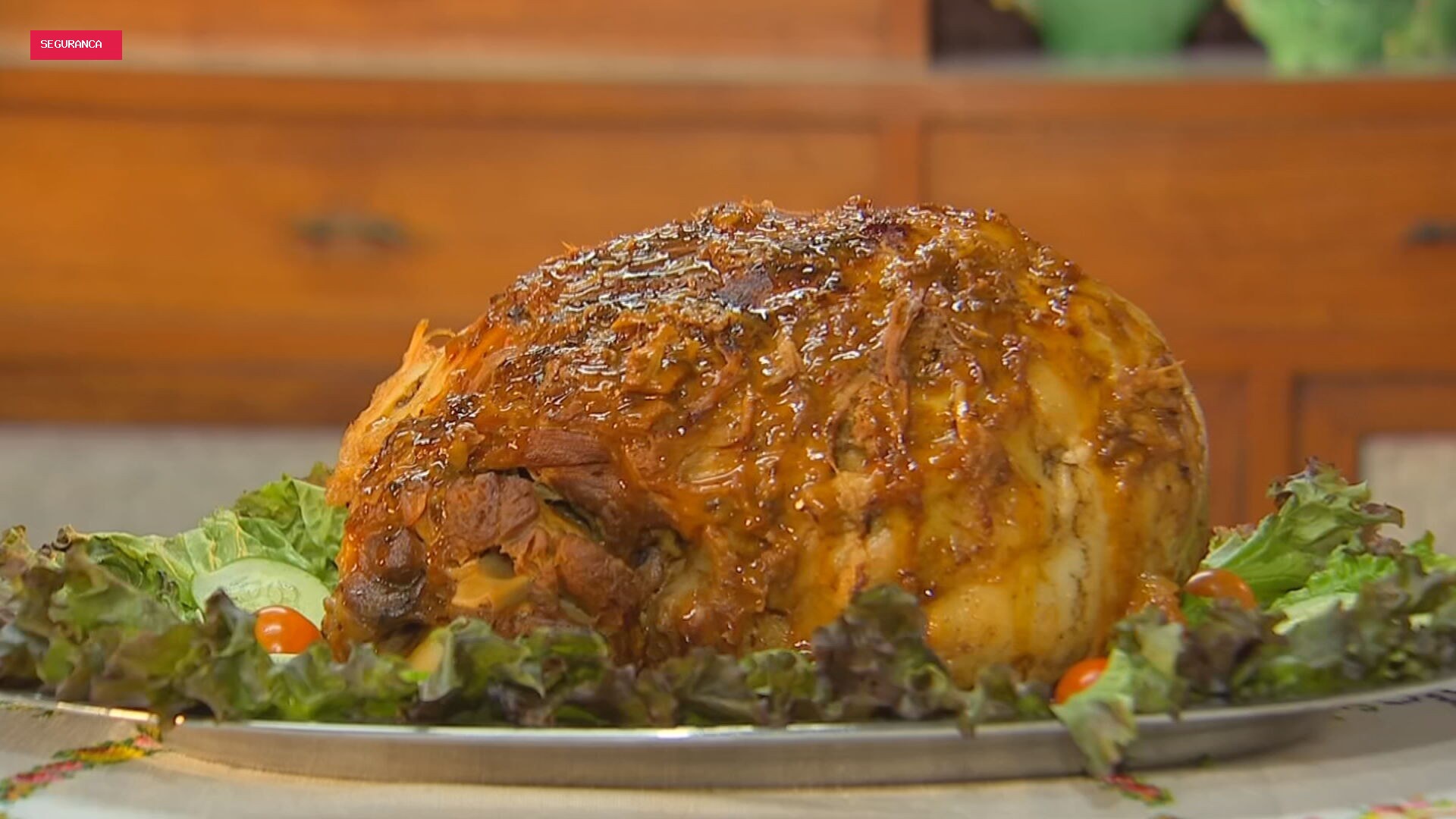 Receita Nosso Campo: aprenda a fazer um pernil de panela