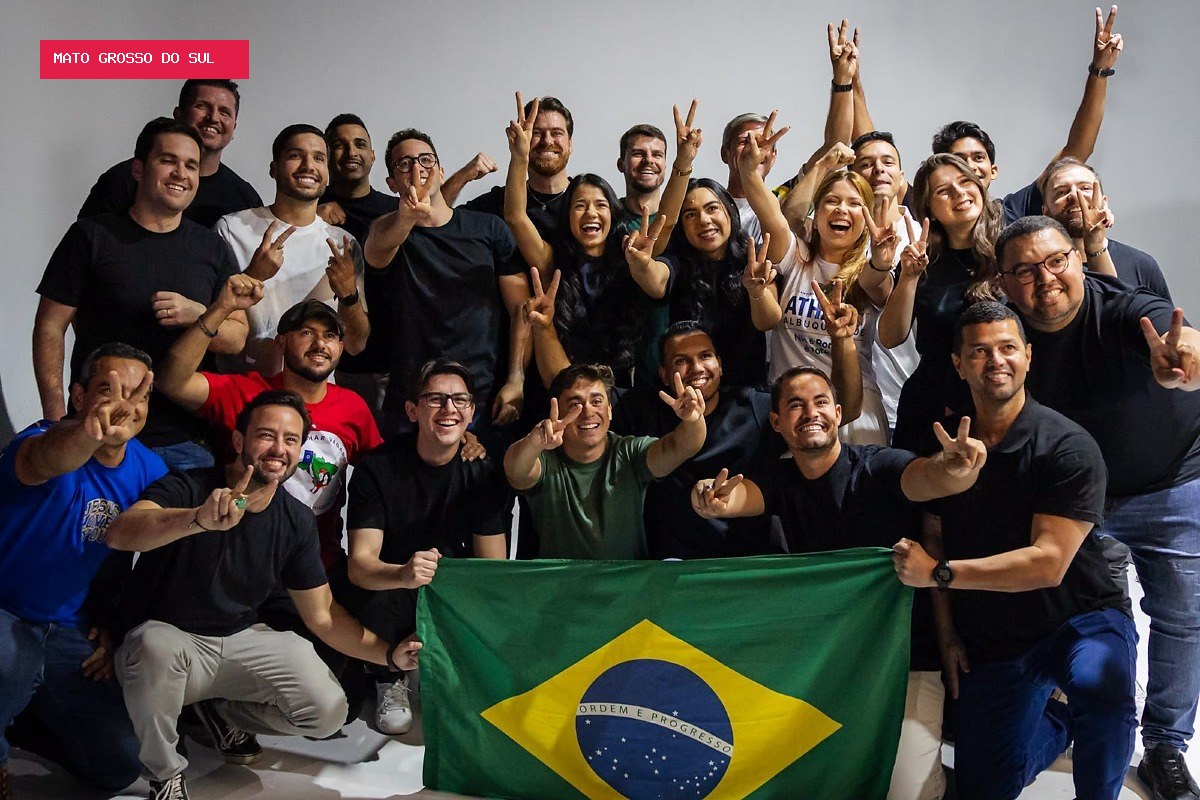 Cassy Monteiro se reúne com Nikolas Ferreira e amplia diálogo com lideranças do PL