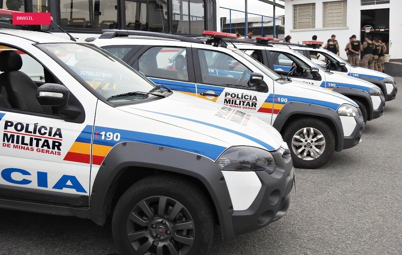Homem invade casa e esfaqueia três pessoas em Divinópolis