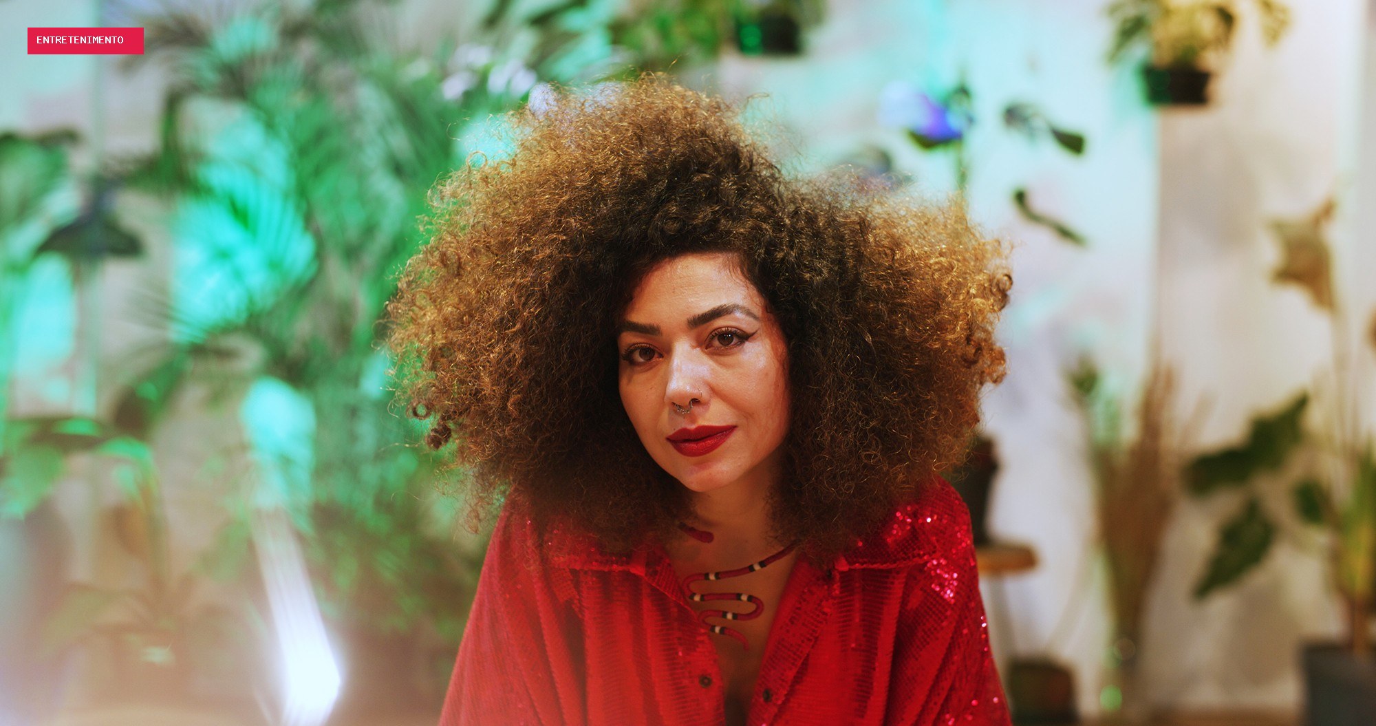 Vanessa Moreno visita a obra de Djavan dentro do próprio universo rítmico em álbum situado distante do