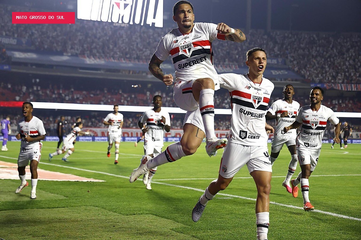 São Paulo vence Bragantino e encerra jejum de dez jogos no Brasileirão
