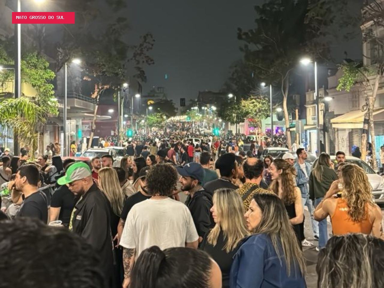 A vida noturna que revive endereços históricos, mas luta para existir nas ruas de Campo Grande