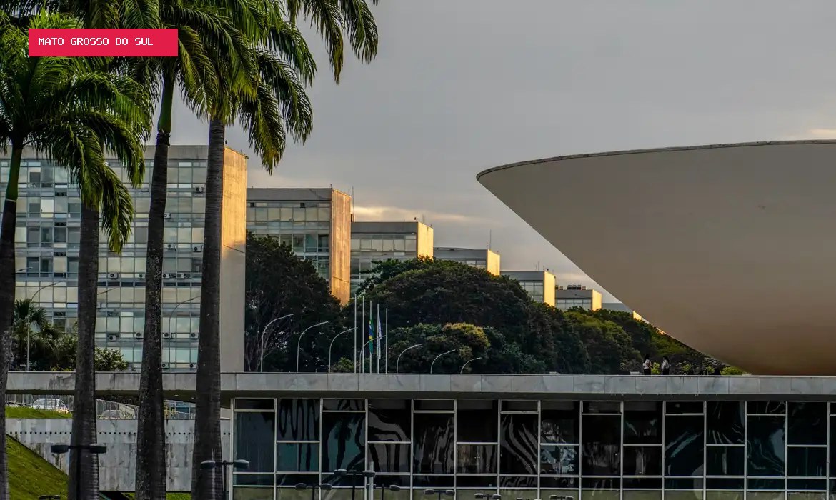 Líder do PT passa mal durante reunião e Câmara suspende votações