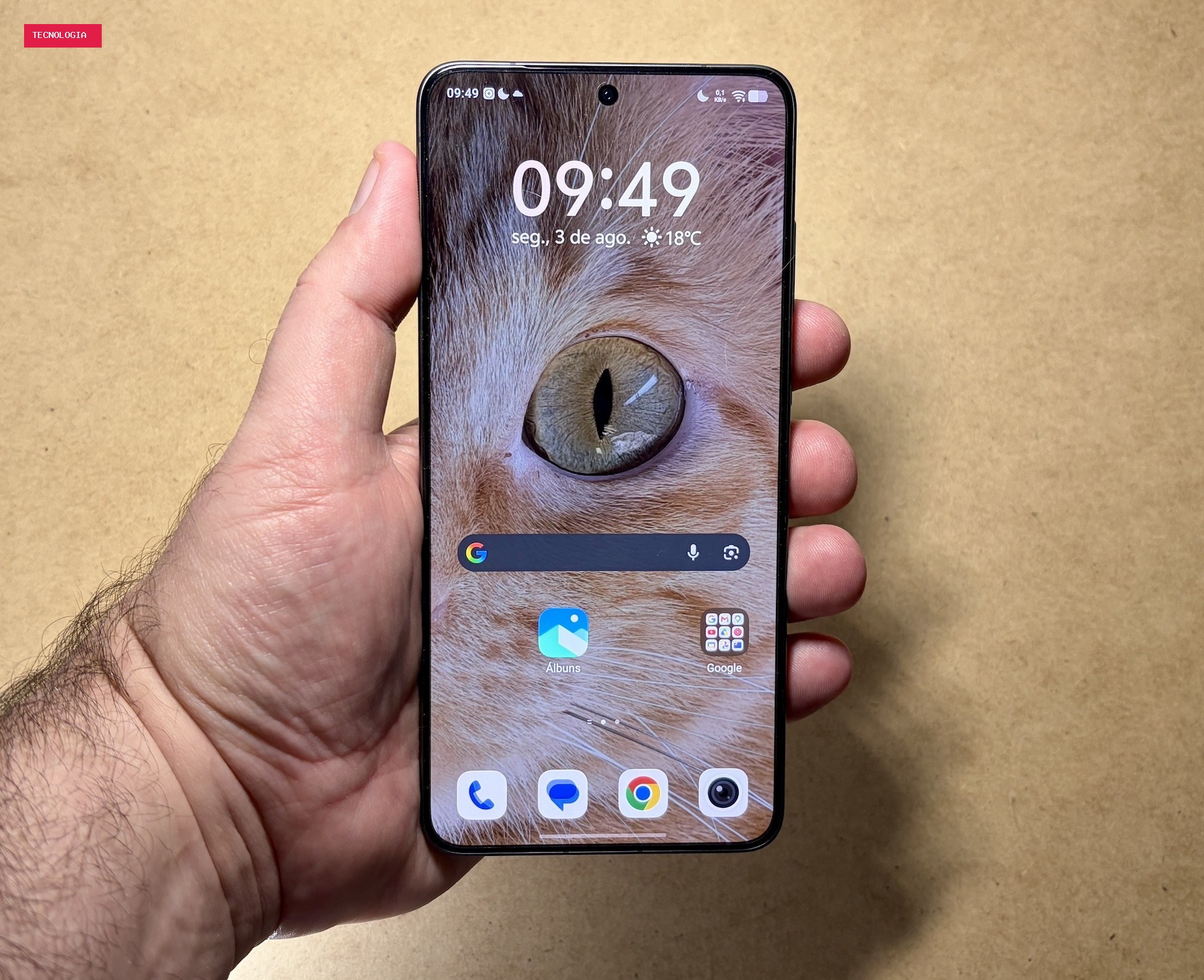 Jovi X300 Ultra: como é o celular chinês com lentes extras que custa R$ 20 mil