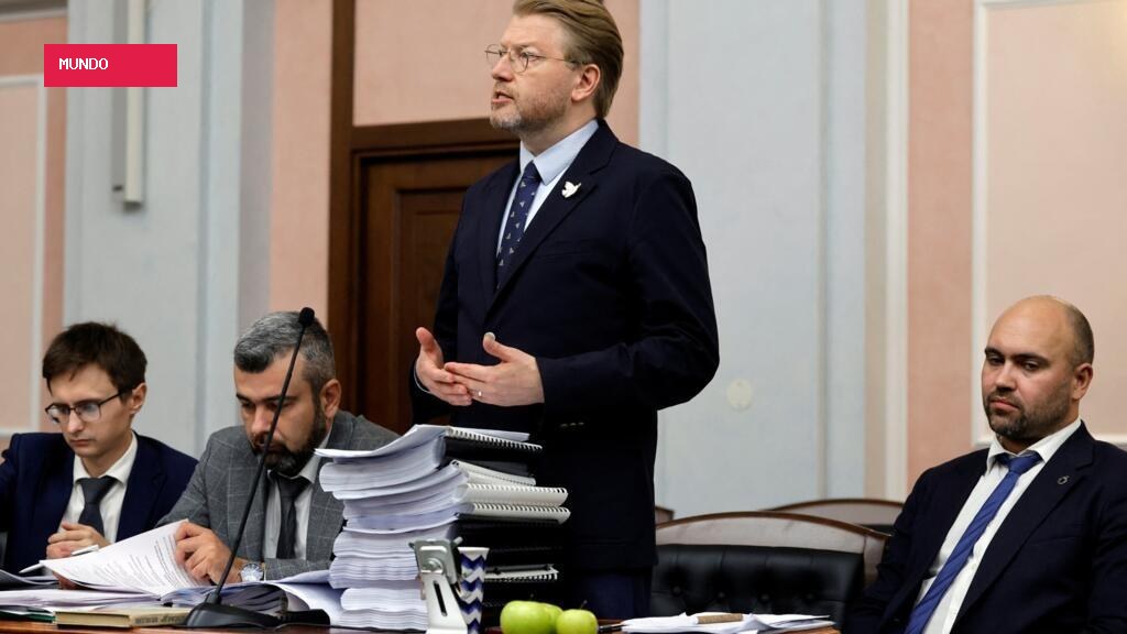 Russia’s Supreme Court upholds ban on anti-war party Yabloko