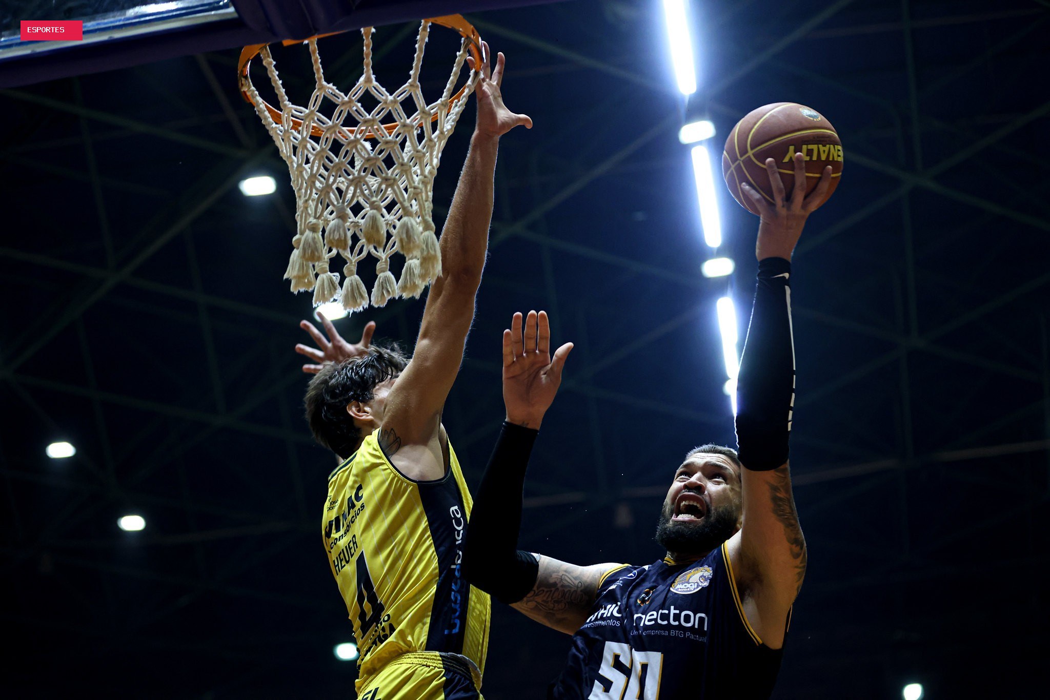 Com placar centenário, Mogi bate o São José e chega à terceira vitória no Paulista de basquete