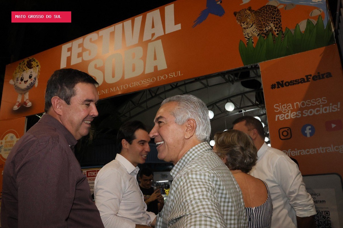 Reinaldo Azambuja visita Festival do Sobá e fala sobre projeto de revitalização da Feira Central
