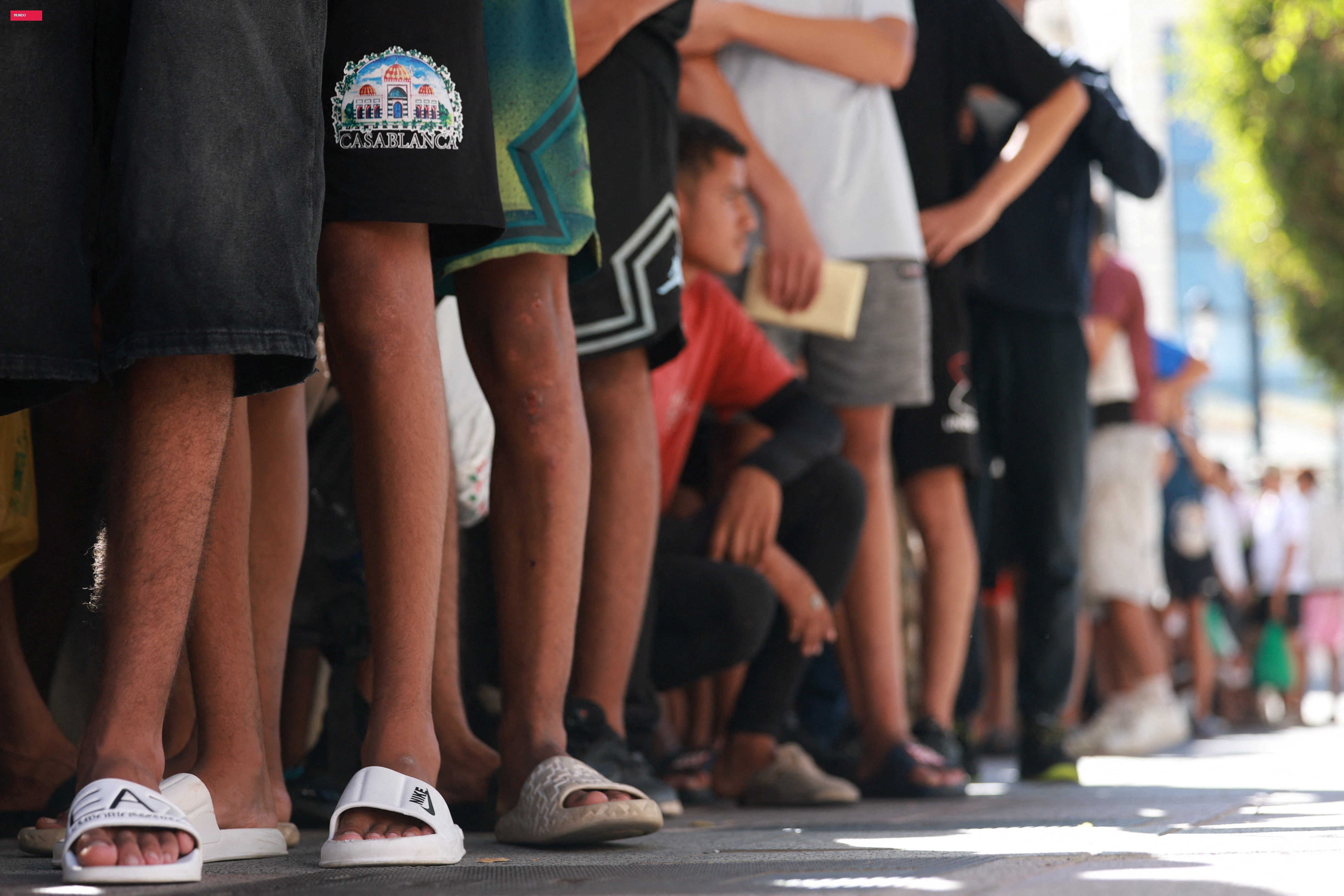 Governo desconsiderou alertas de Ceuta antes da onda migratória, dizem sindicatos de trabalhadores da