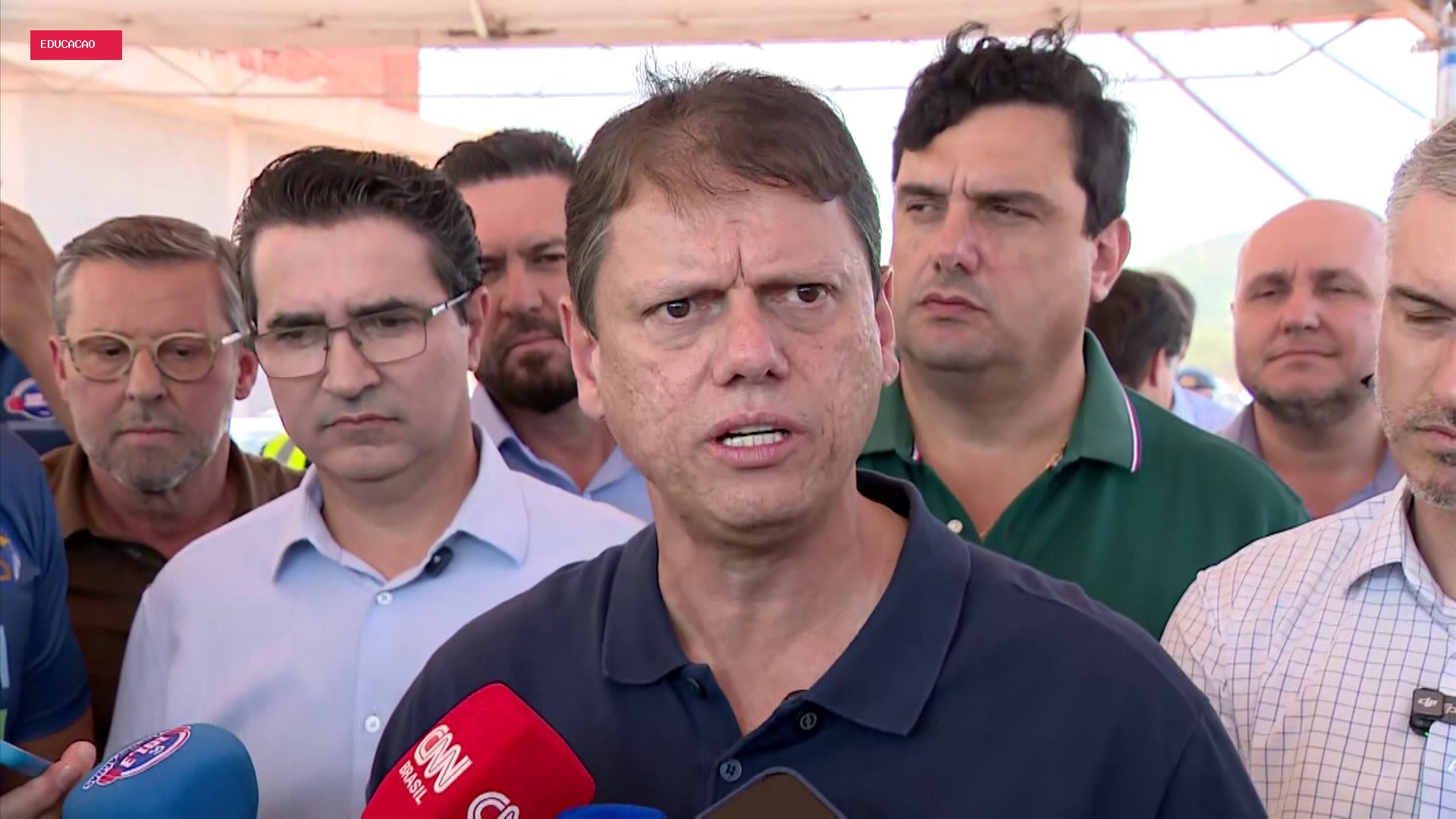 'Não vai haver corte de bolsa da Fapesp', diz Tarcísio após mudanças em regras gerarem críticas de