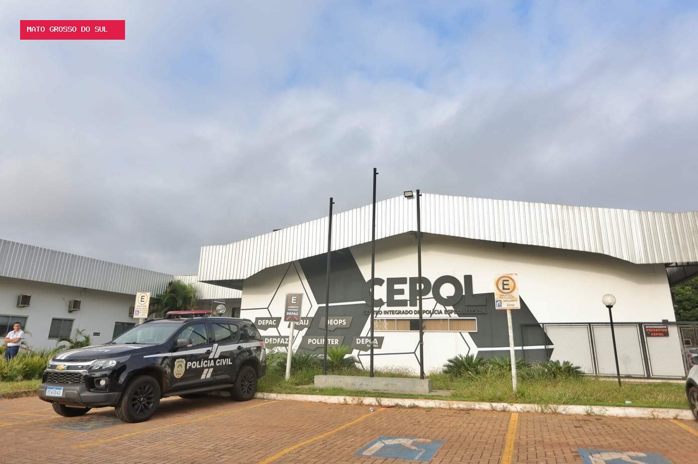 Homem é preso com caminhonete adulterada e CNH de irmão morto