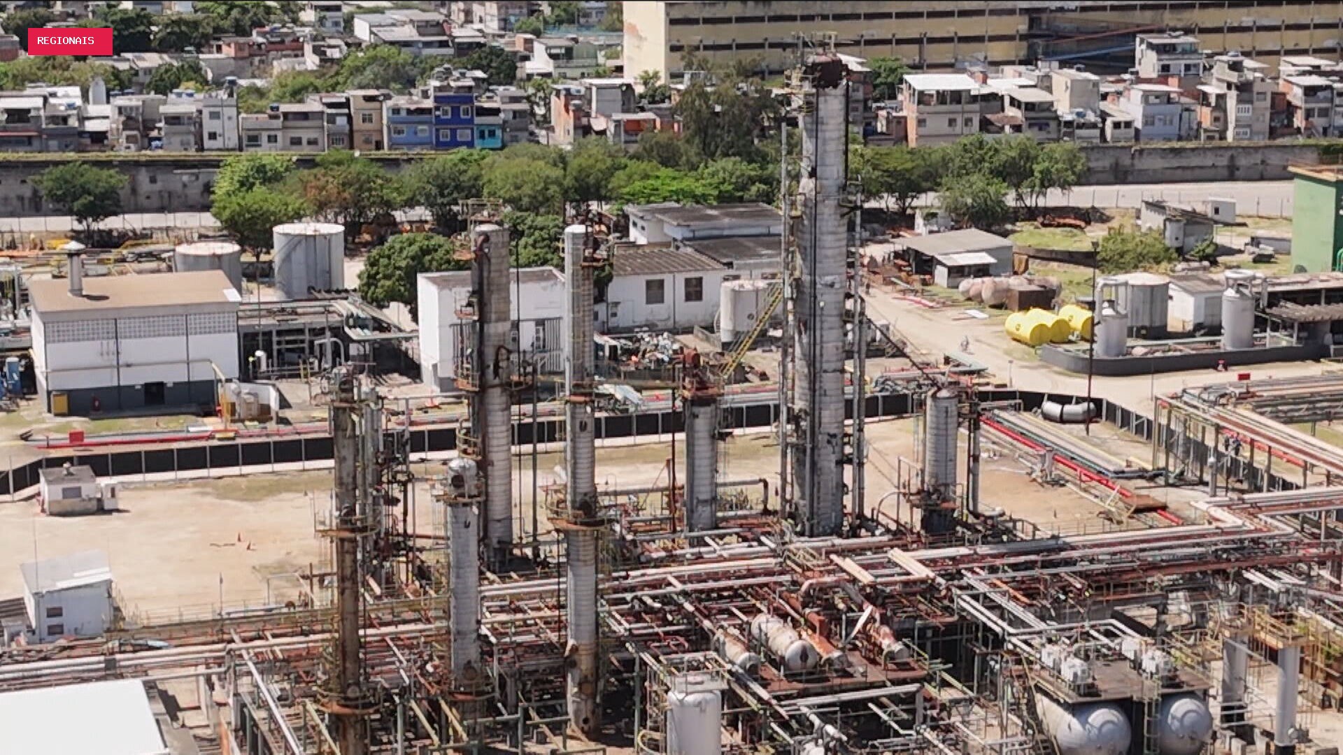 Ex-funcionários da Refit dizem que não receberam verbas rescisórias; grupo acumula R$ 52 bilhões em dívidas