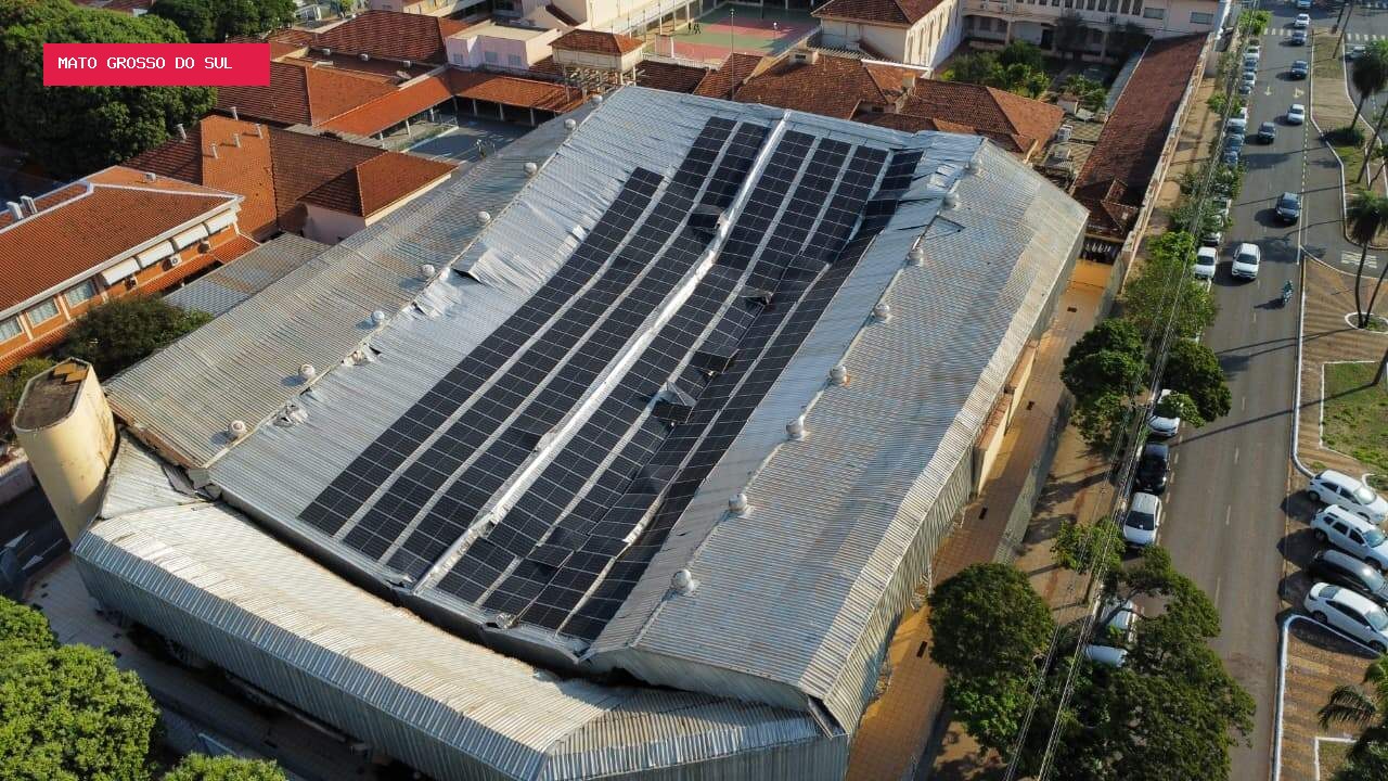 Perícia vai apontar se placa solar provocou queda de cobertura de ginásio