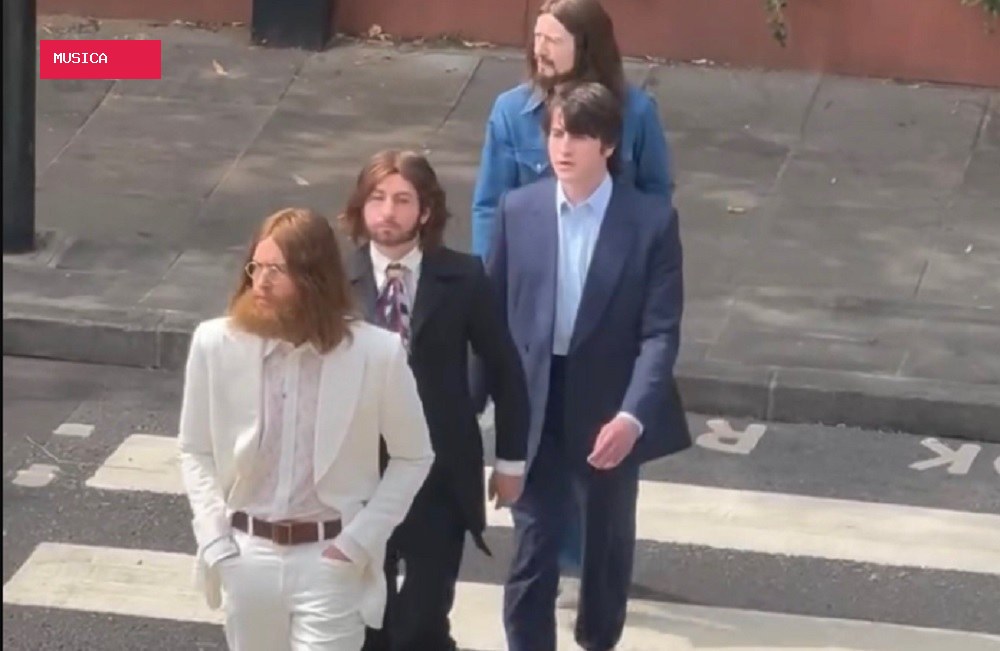 The Beatles: elenco de cinebiografias gravando cena histórica da capa de “Abbey Road”
