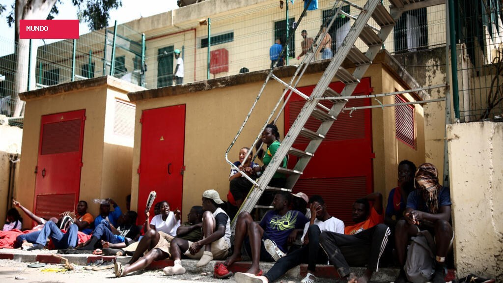 Spain imposes border checks on Italy amid Ceuta migration row