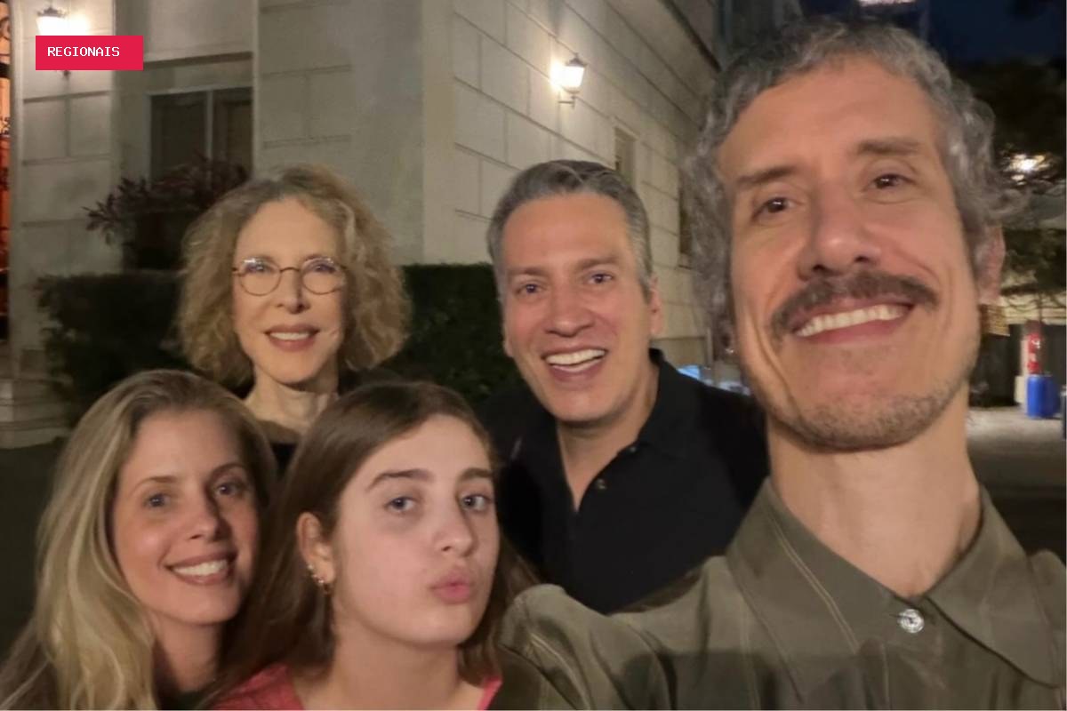Marília Gabriela reúne família em foto rara e ganha carinho dos fãs