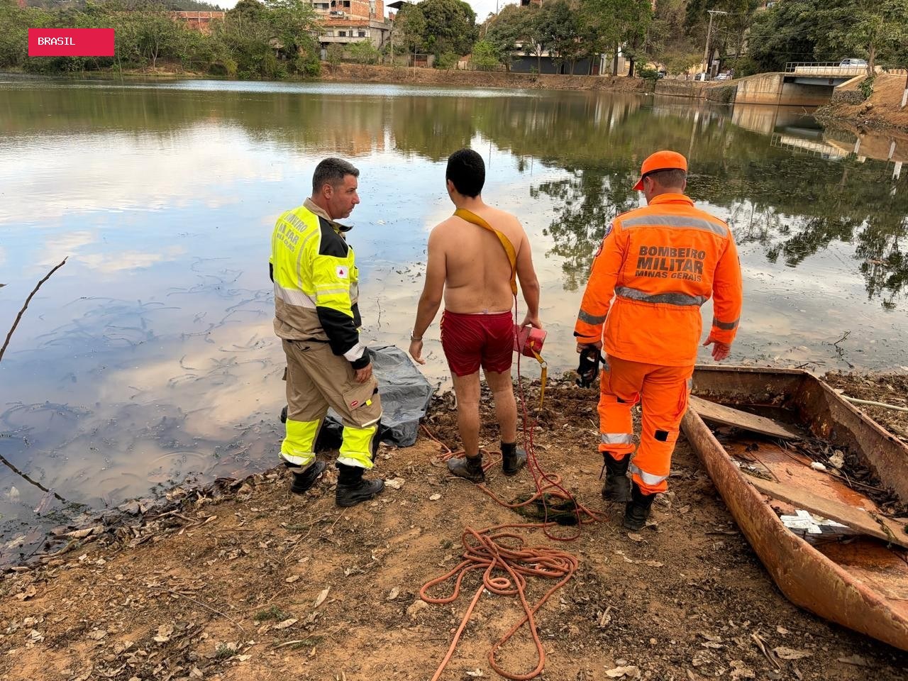 Homem desaparece em lagoa após sair de bar e é encontrado morto em Ipaba