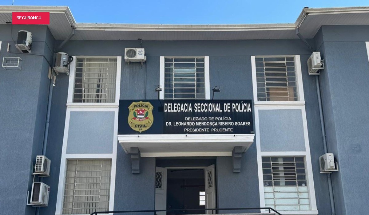 Jovem estaciona moto para responder mensagens no celular e sofre tentativa de assalto em Presidente Prudente