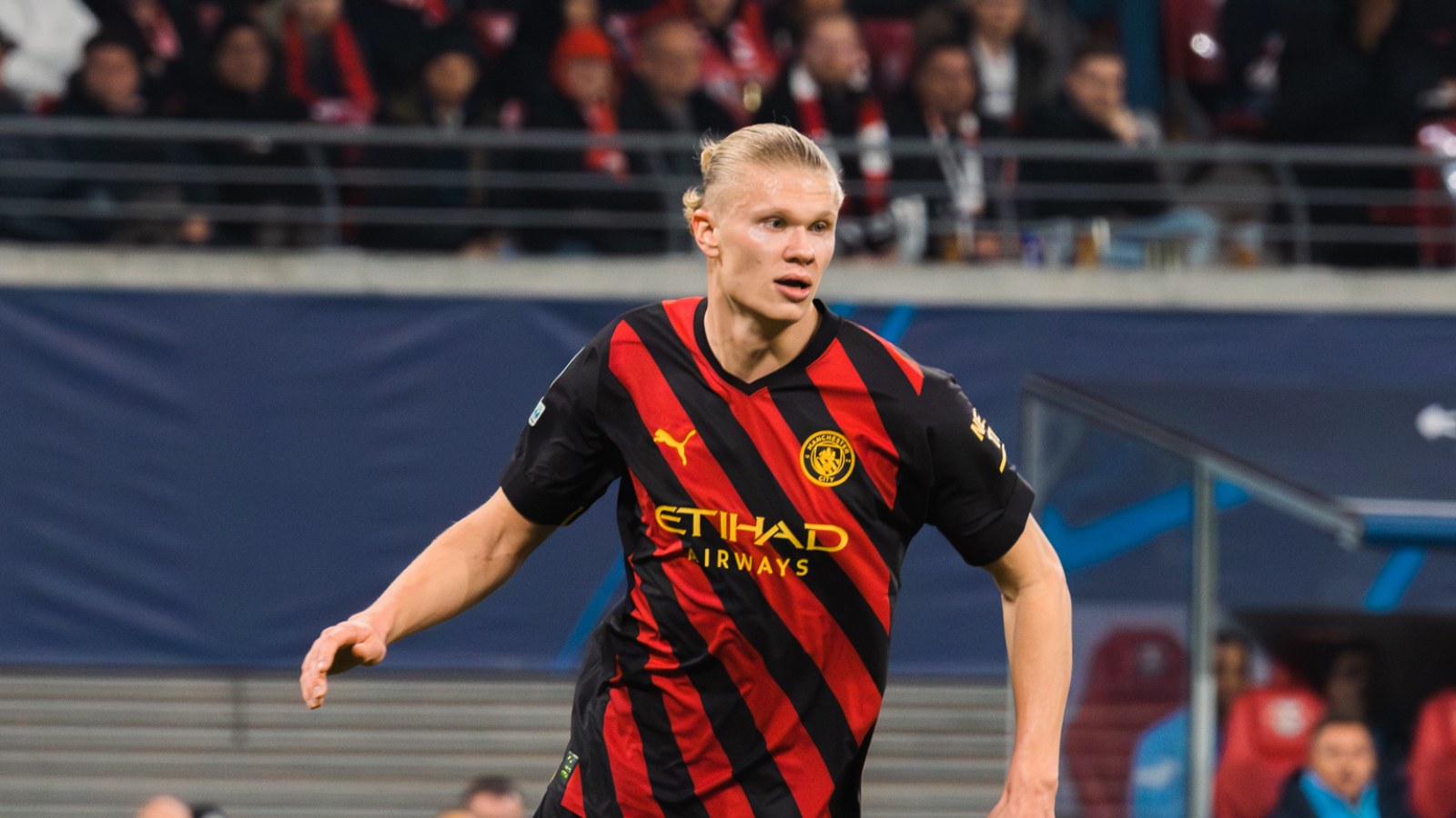 Erling Haaland em ação pelo Manchester City
