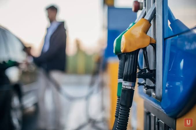 Gasóleo em Portugal sobe para máximo histórico, Espanha introduz novo desconto