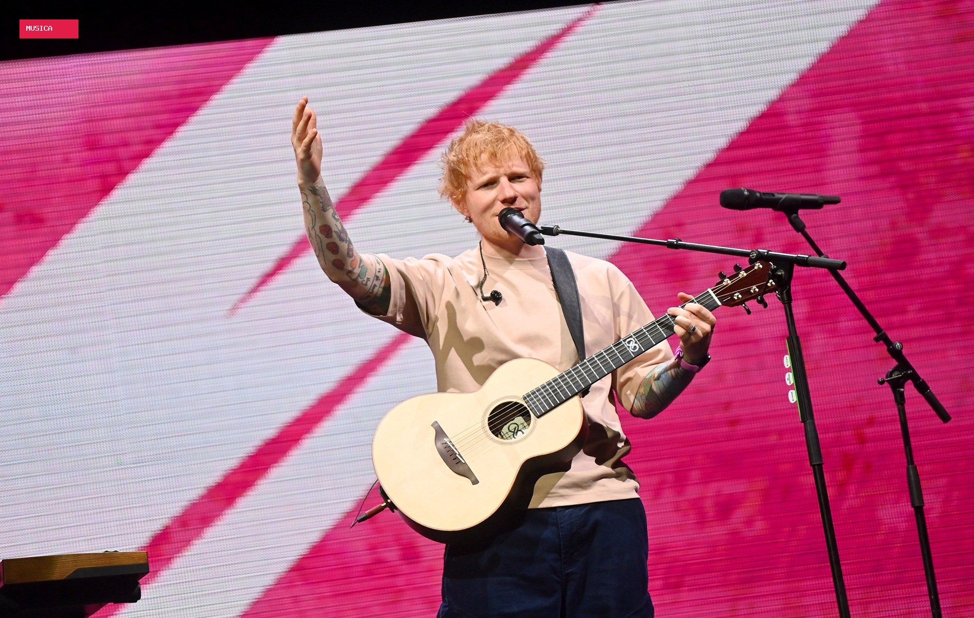 Six Ed Sheeran crew workers rushed to hospital after being hit by a piece of stage equipment at Detroit show