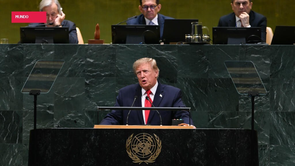 Banimento de canais é estratégia de Trump para reforçar sua base, diz jornalista franco-americano