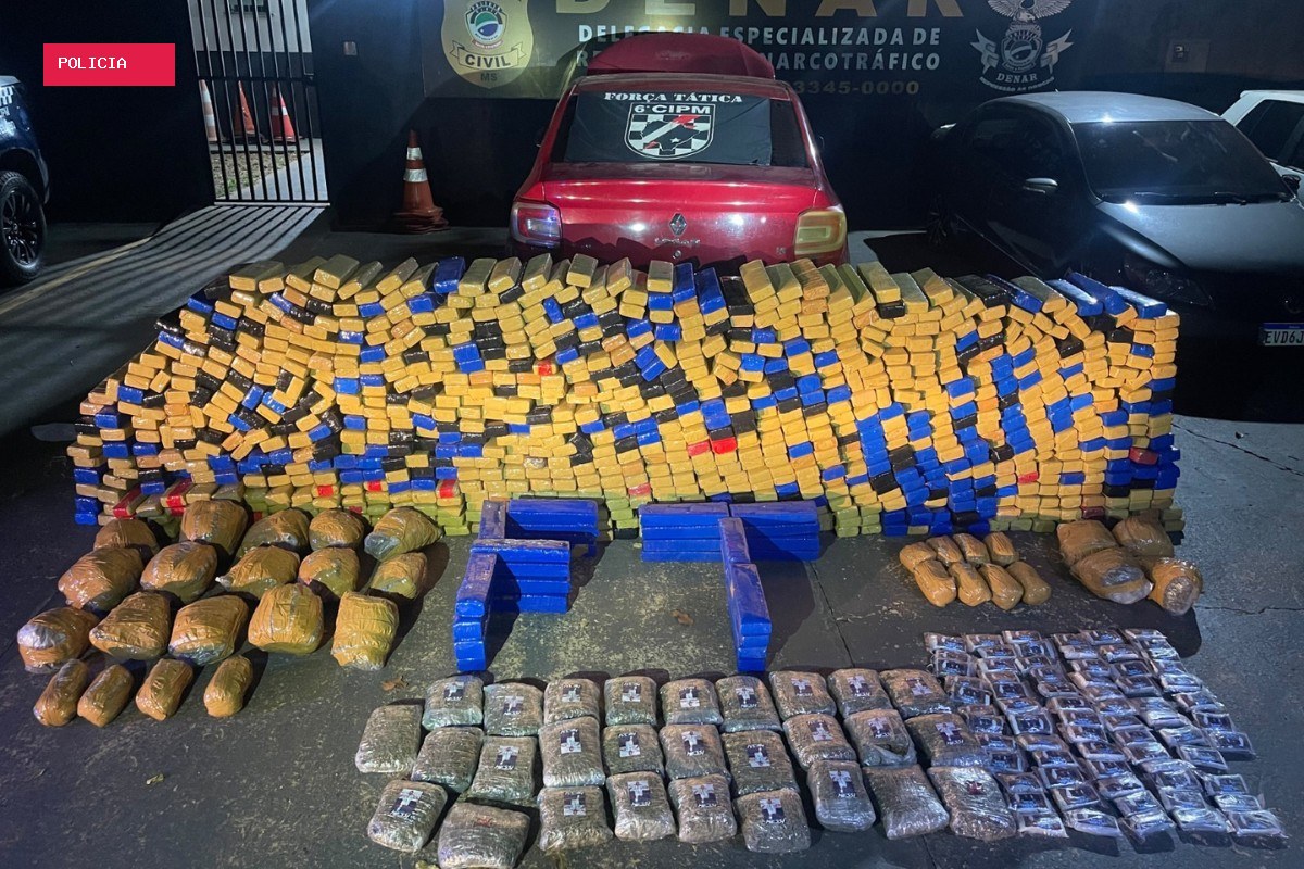 Homem foge da polícia e abandona carro com quase uma tonelada de maconha em Campo Grande