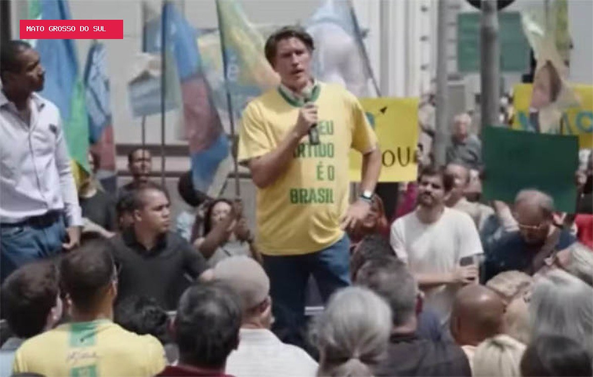 Operação Make UP investiga desvio de dinheiro público para filme sobre Jair Bolsonaro