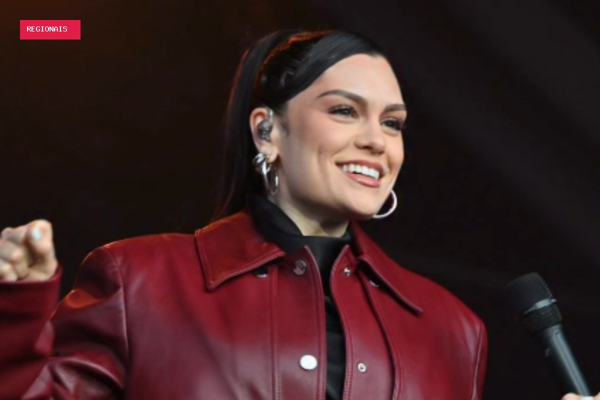 Jessie J anuncia nova cirurgia reconstrutiva de mama e se afasta das redes