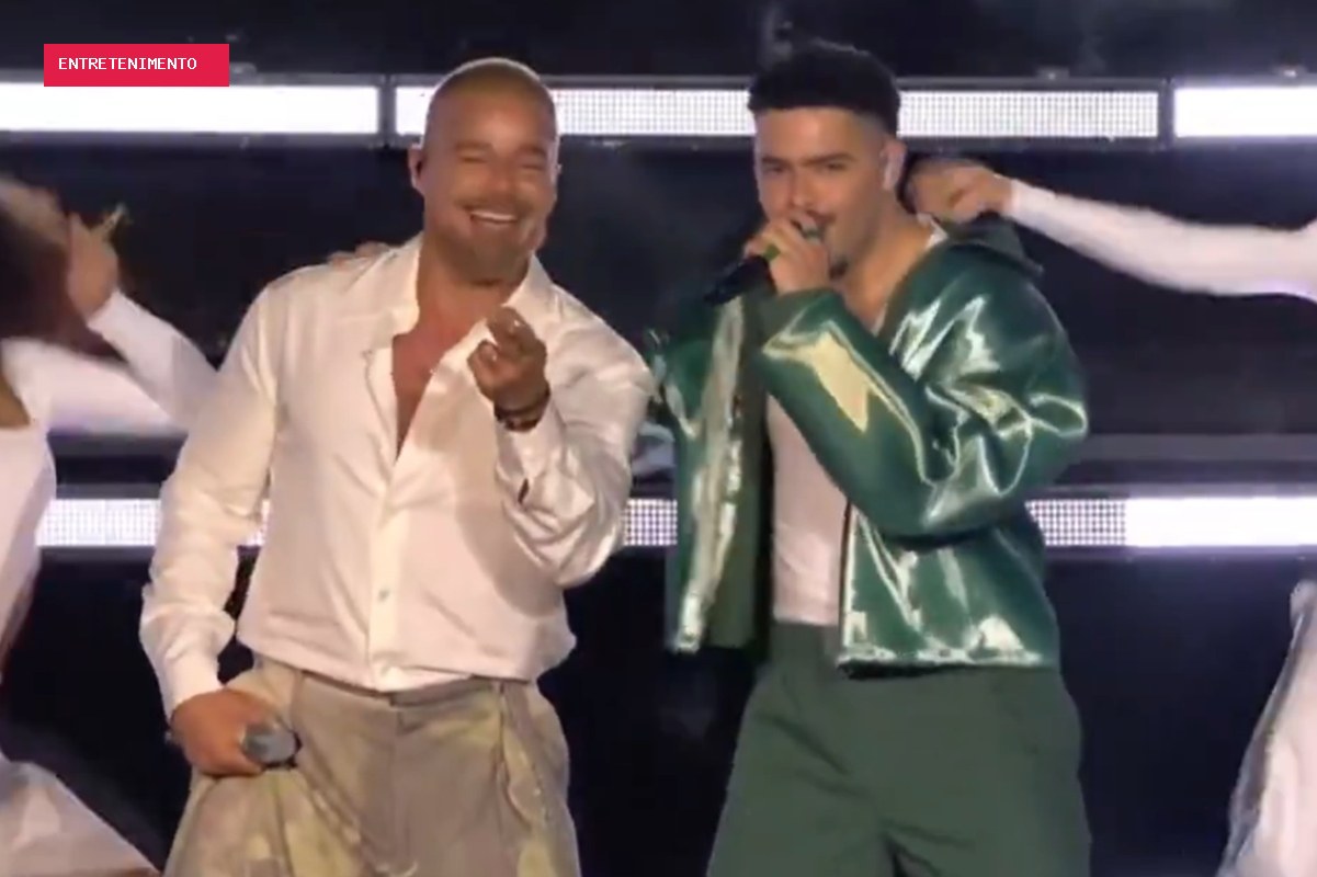 Pedro Sampaio e Ricky Martin se apresentam na NFL. Veja repercussão na web