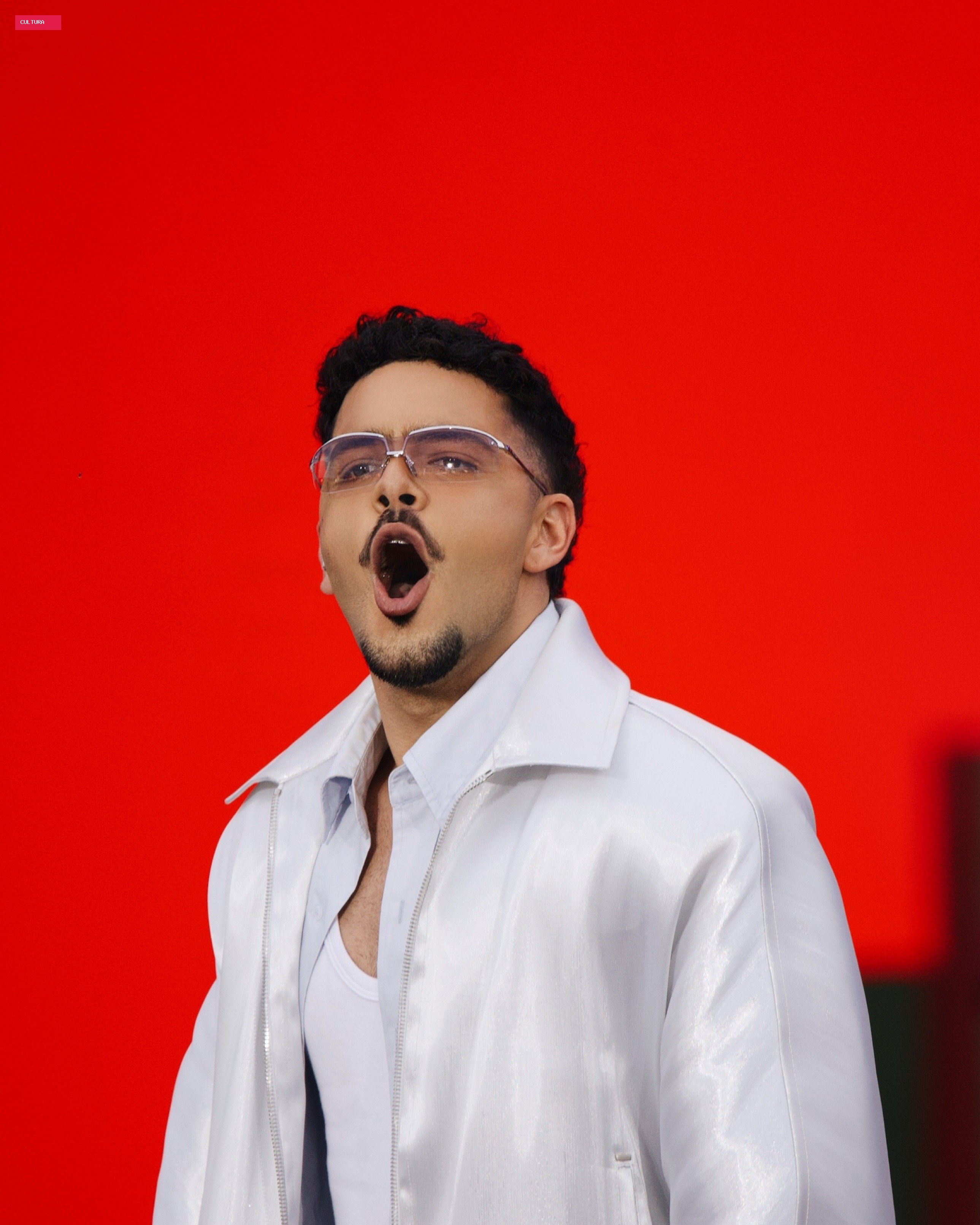 Pedro Sampaio sobre ocupar lugar na cena LGBT+: ‘Vocês que estão me colocando. Eu só faço música’