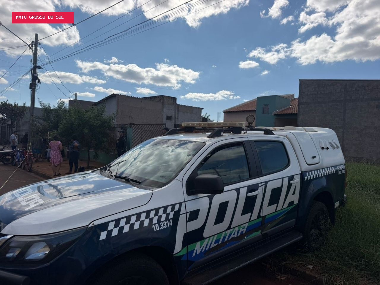 Mulher é assassinada a tiros dentro de casa enquanto marido levava filho para escola em MS