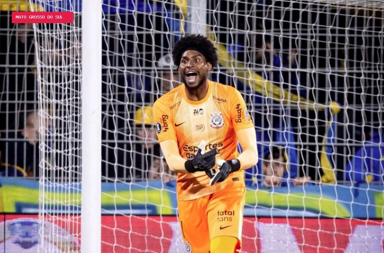 Rosario Central é multado por insultos racistas contra goleiro Hugo Souza na Libertadores
