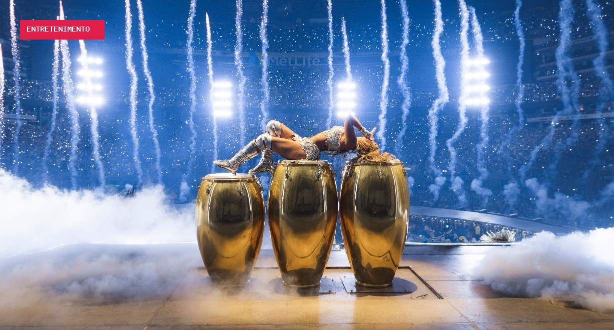 Karol G exalta funk e revela sonho de romper barreira musical no Brasil: 'Tem sido um processo'