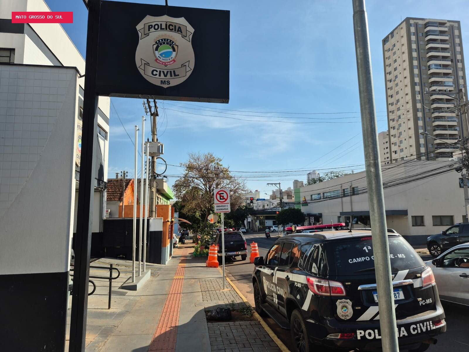 Alarme de cafeteria toca duas vezes e caso vai parar na delegacia